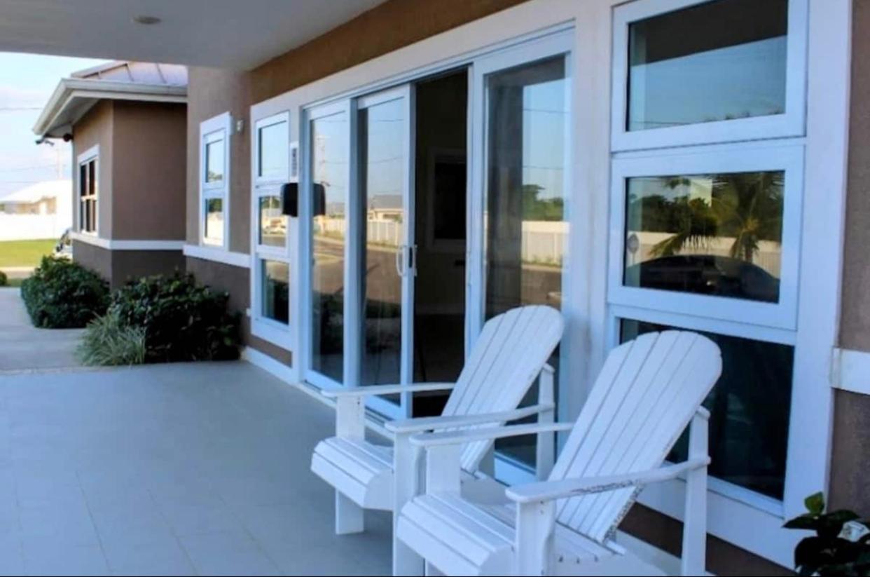 Apartamento Natalia'S Sweet Oasis Lucea Exterior foto