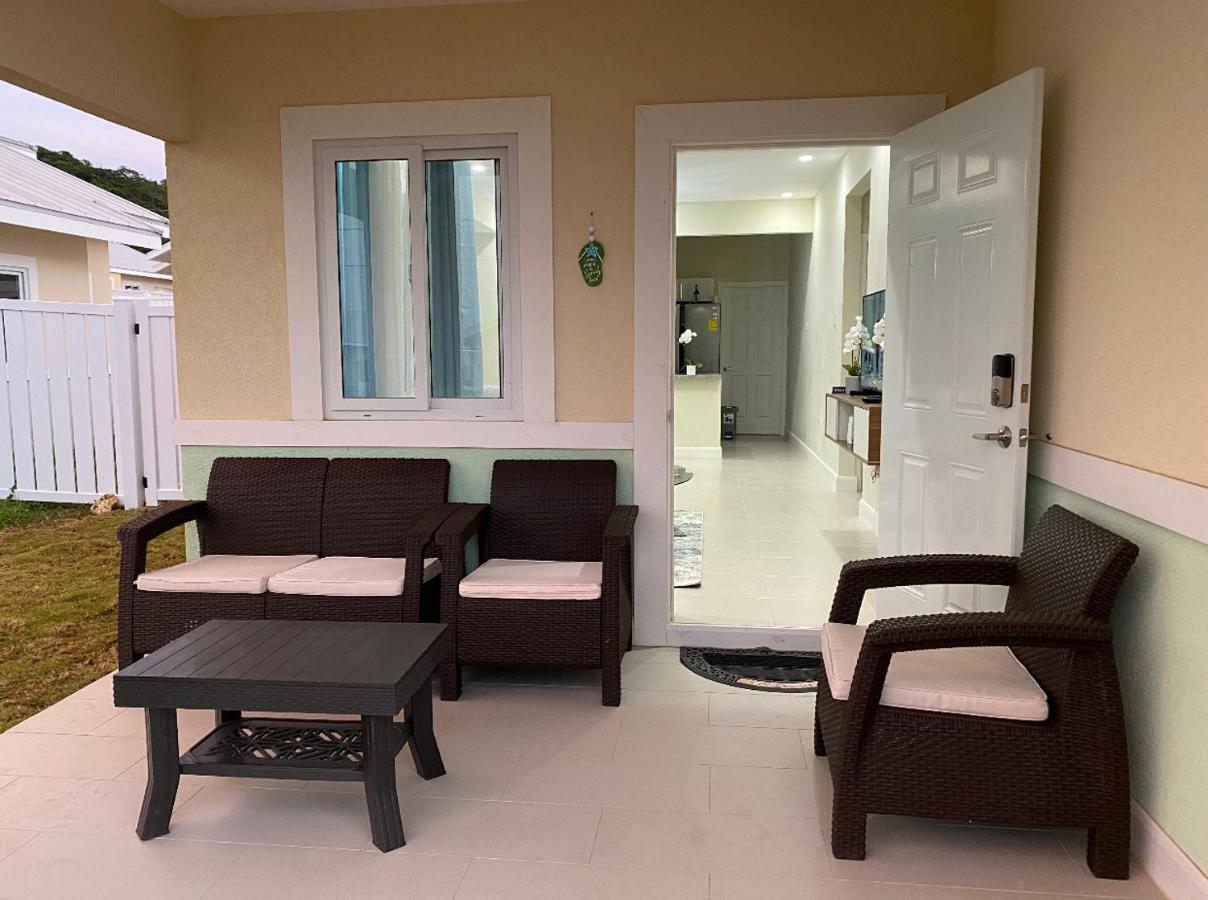 Apartamento Natalia'S Sweet Oasis Lucea Exterior foto