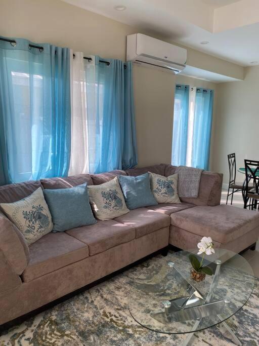 Apartamento Natalia'S Sweet Oasis Lucea Exterior foto